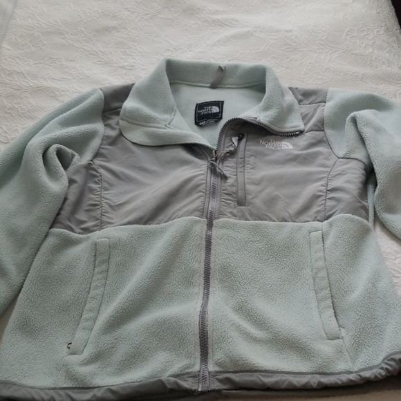 North Face Jacket - Picture 1 of 3